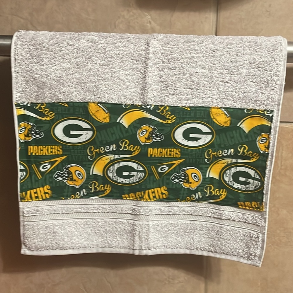 New NFL Greenbay Packers hand towel